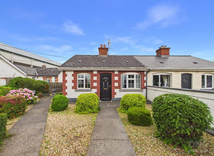 10 Emmet Terrace, Tullamore, R35H368