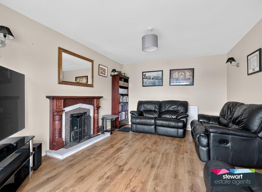 16 Ashgrove Park, Maghaberry, BT67 0QQ