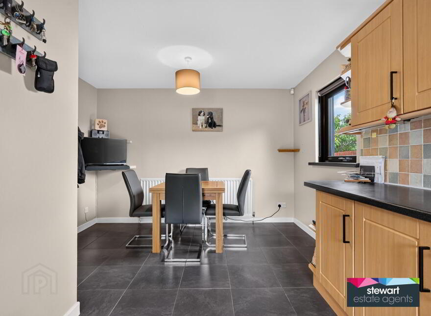 16 Ashgrove Park, Maghaberry, BT67 0QQ