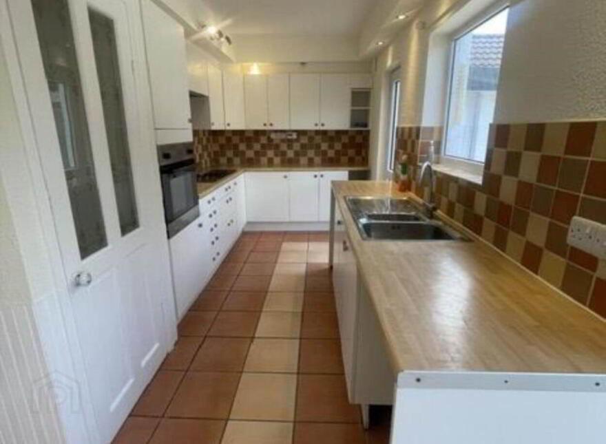 15 Shandon Square, Portadown, Craigavon, BT62 3HX