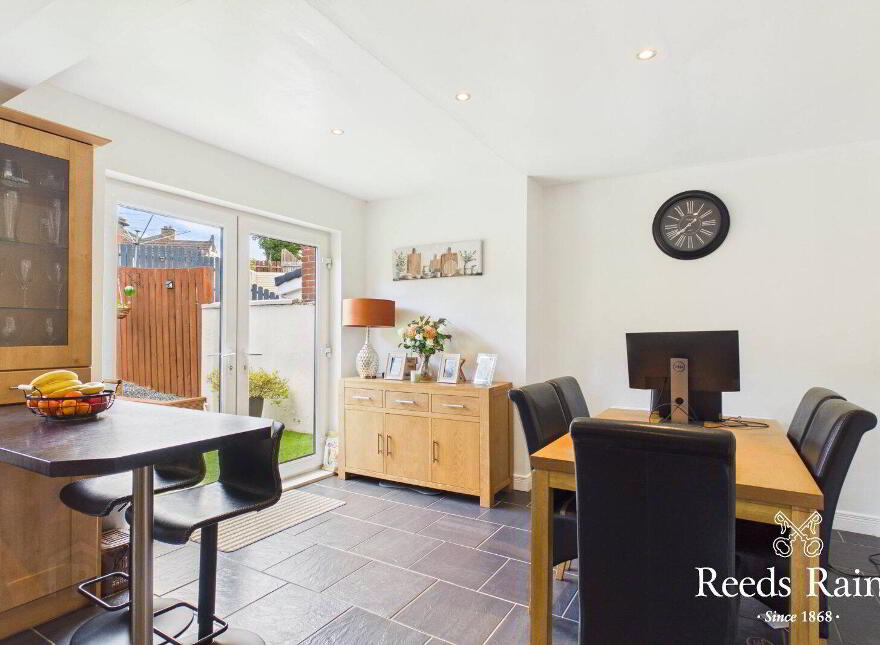 10 Orangefield Drive, Belfast, BT5 6DN