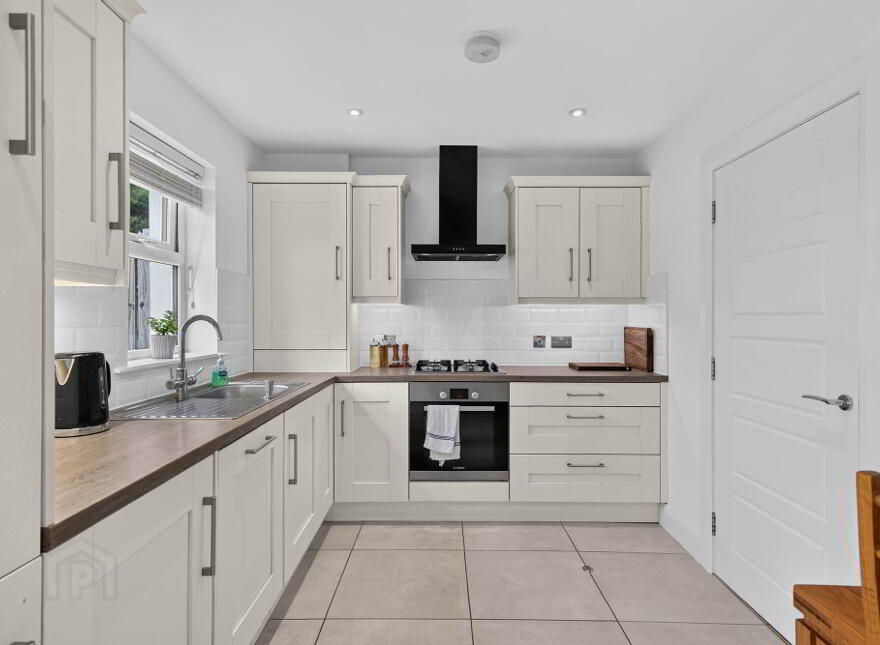 48 Huntingdon Hill, Lisburn, BT28 3GX