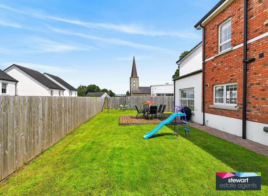 4 Harlow Mews, Meeting Street, Moira, BT67 0XJ