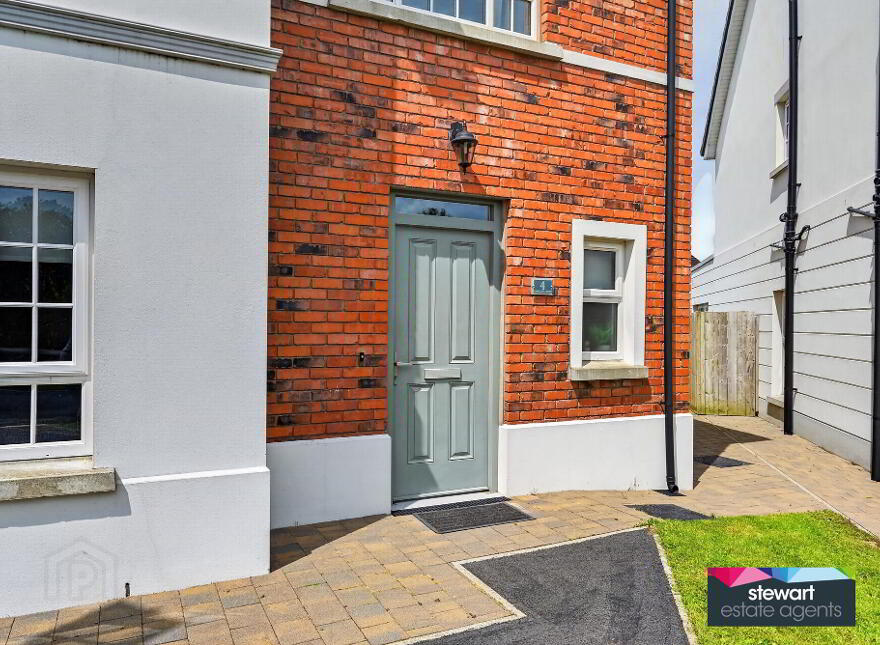 4 Harlow Mews, Meeting Street, Moira, BT67 0XJ