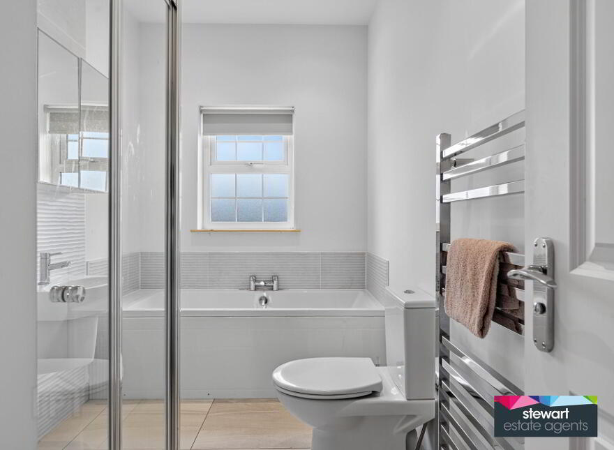 4 Harlow Mews, Meeting Street, Moira, BT67 0XJ