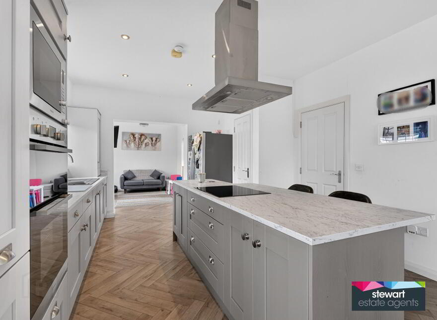 4 Harlow Mews, Meeting Street, Moira, BT67 0XJ