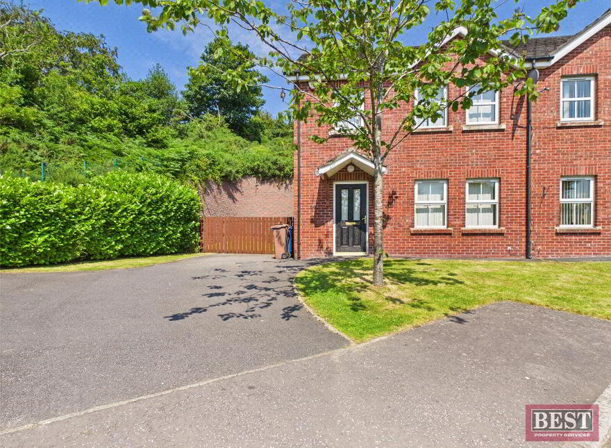 63 Mountain View, Warrenpoint, Newry, BT34 3XG
