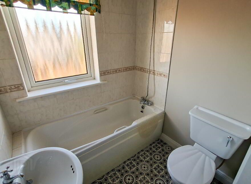 24 Branogue Park, Riverchapel, Gorey, Y25XV22
