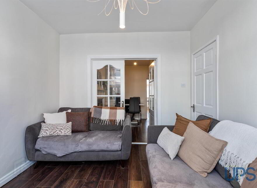 12 Arizona Street, Glen Road, Belfast, BT11 8AG