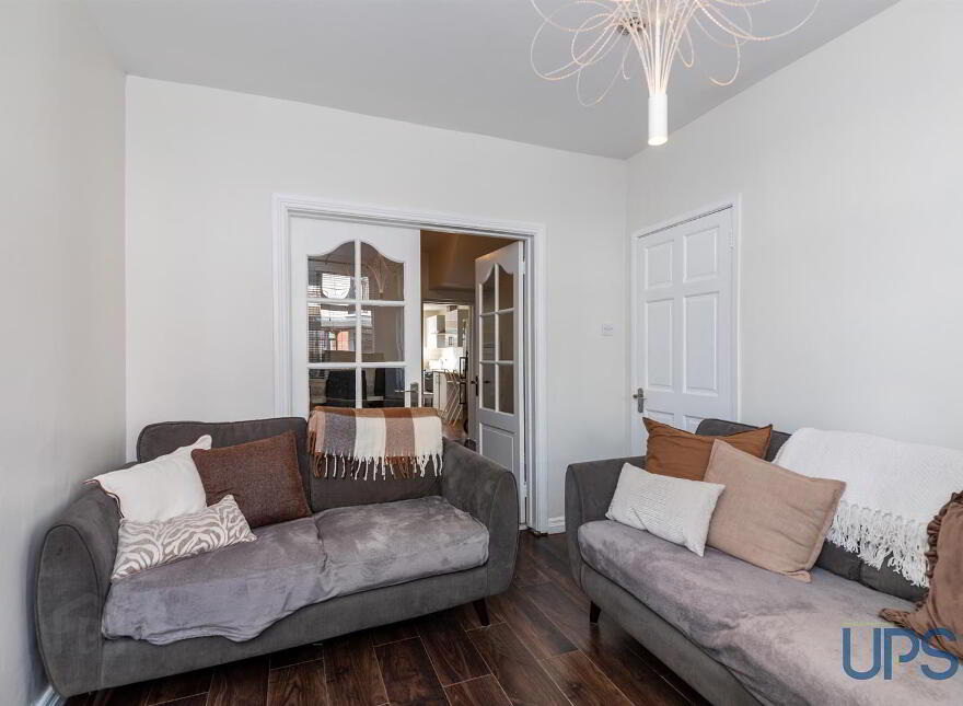 12 Arizona Street, Glen Road, Belfast, BT11 8AG