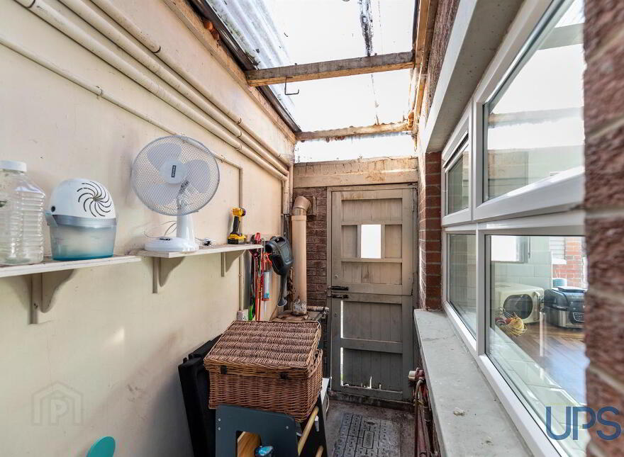 12 Arizona Street, Glen Road, Belfast, BT11 8AG