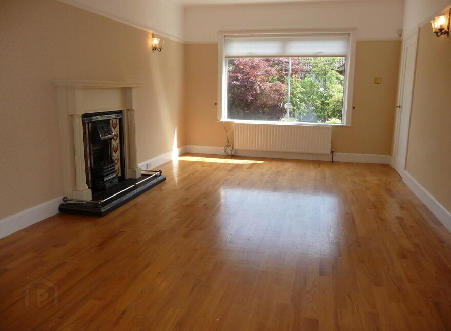 14 Cleaver Park, Malone Road, Belfast, BT9 5HX