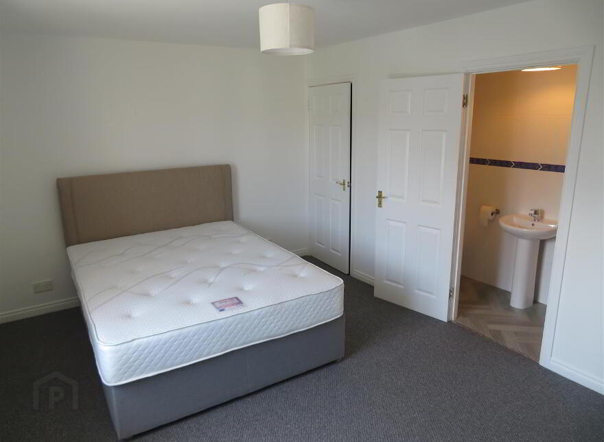 2 Kings Park Mews, Lurgan, Craigavon, BT66 7FG
