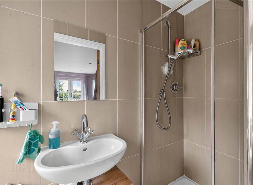 33 Linen Green, Derriaghy Road, Lisburn, BT28 3NZ