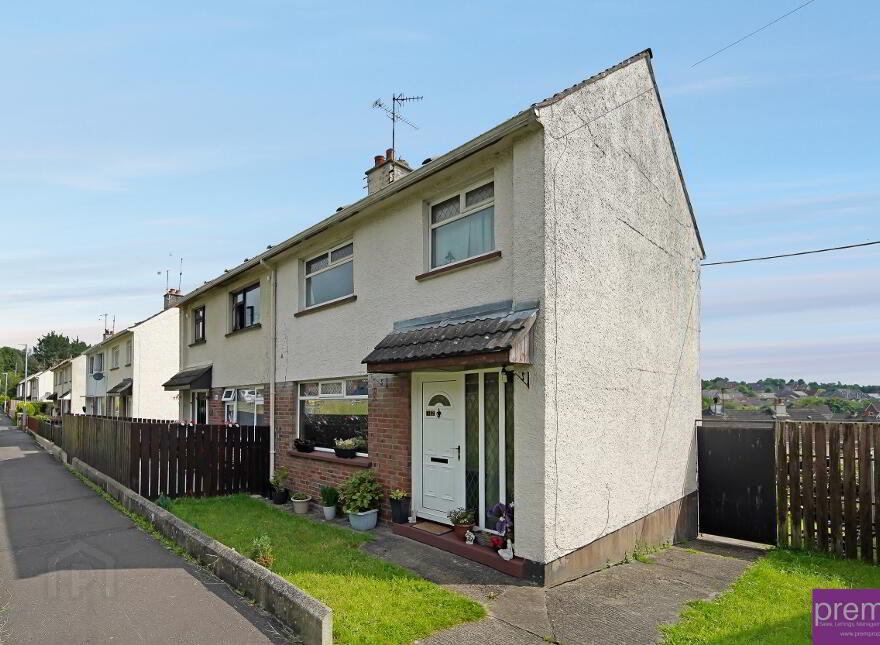 32 Cunninghams Lane, Dungannon, BT71 6BY