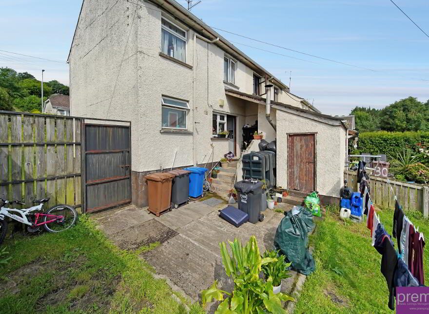 32 Cunninghams Lane, Dungannon, BT71 6BY