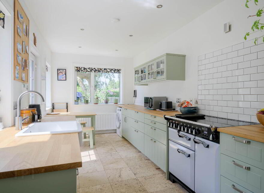 21 Cherryvalley Park, Belfast, BT5 6PL