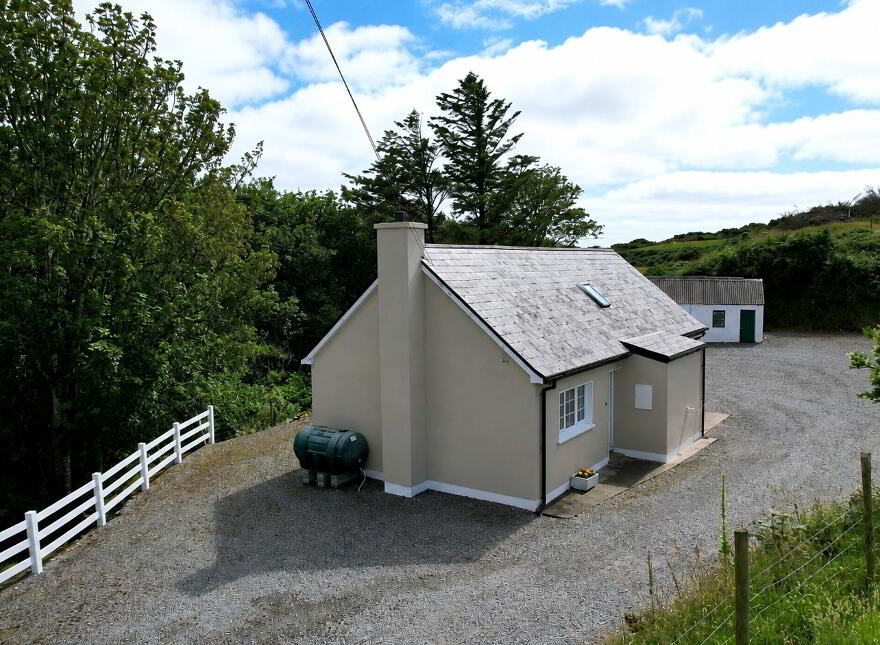 Roscorkin, Killybegs, F94FW54