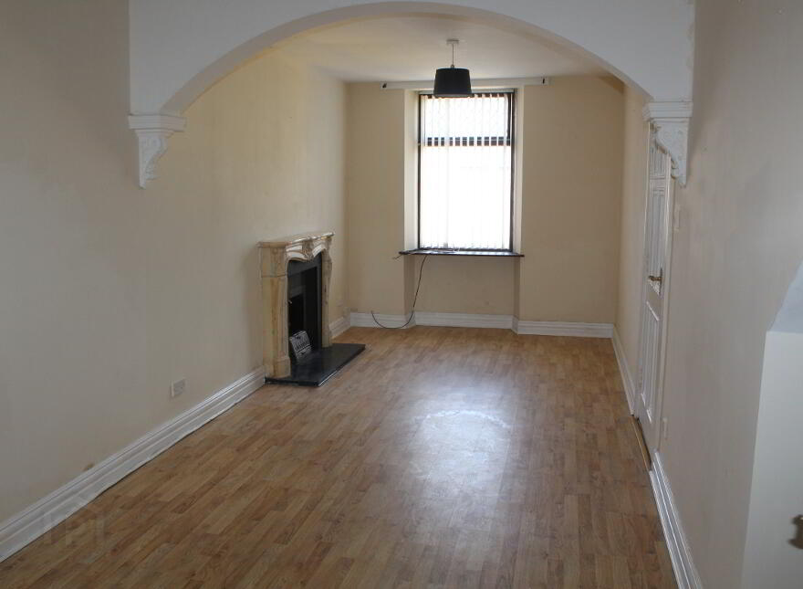 24 Newry Street, Warrenpoint, Newry, BT34 3JZ