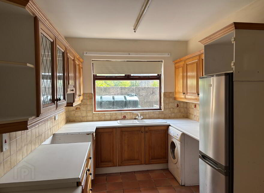 24 Newry Street, Warrenpoint, Newry, BT34 3JZ