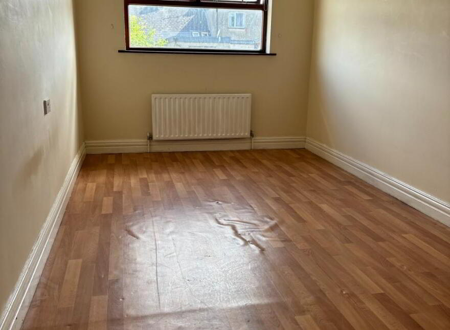 24 Newry Street, Warrenpoint, Newry, BT34 3JZ