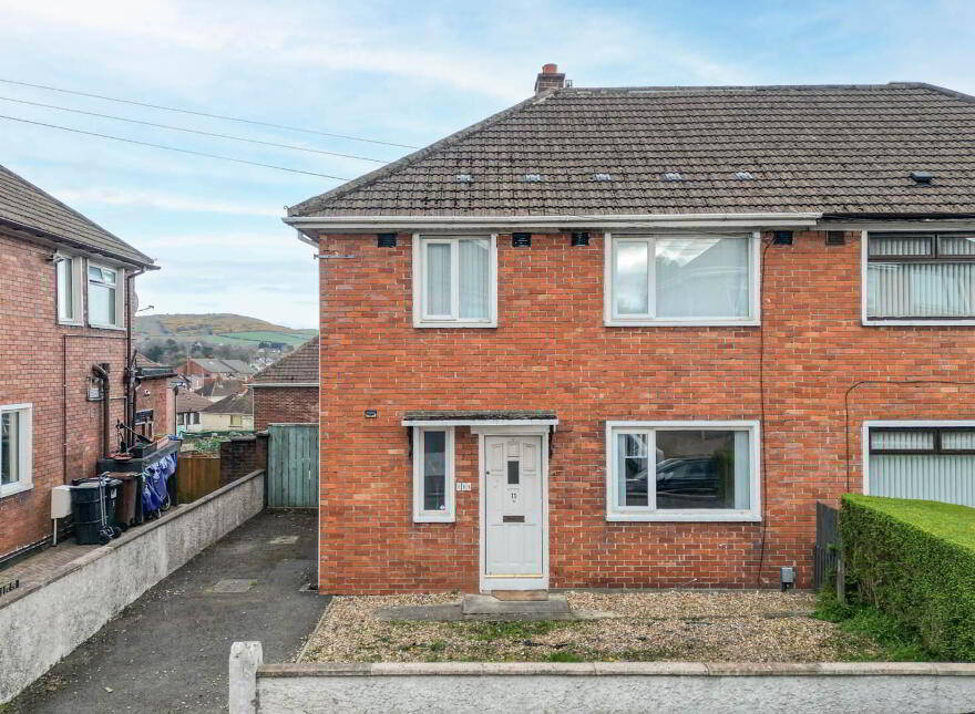 11a Farmley Crescent, Glengormley, Newtownabbey, BT36 7TX