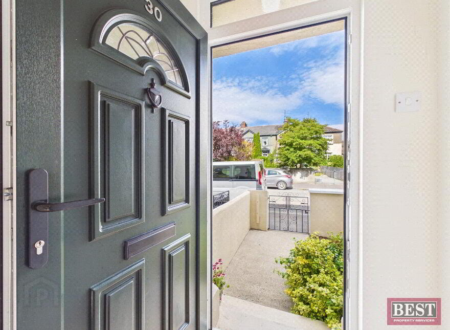 30 Slieve Foy Place, Warrenpoint, Newry, BT34 3NR
