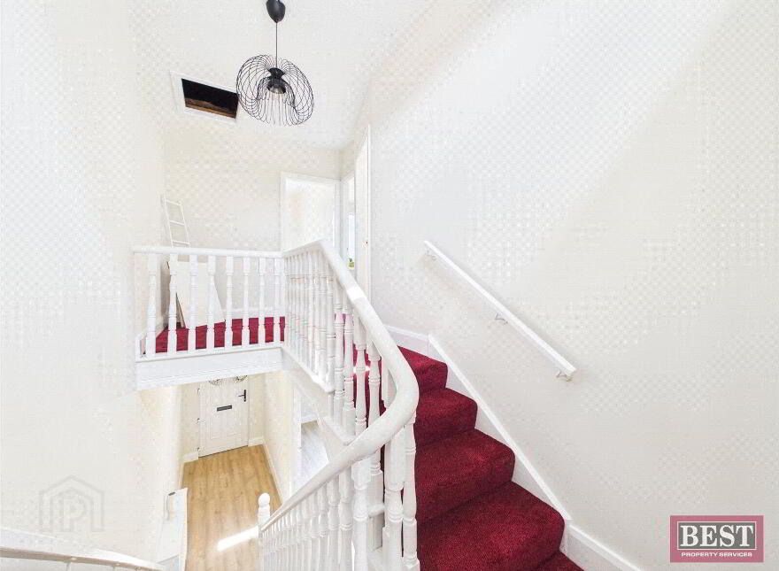 30 Slieve Foy Place, Warrenpoint, Newry, BT34 3NR