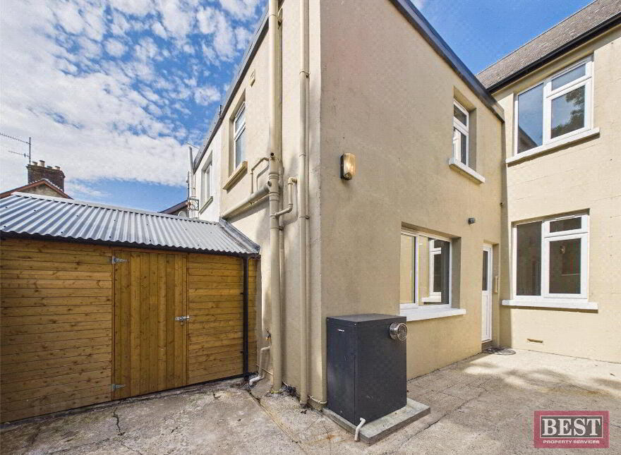 30 Slieve Foy Place, Warrenpoint, Newry, BT34 3NR