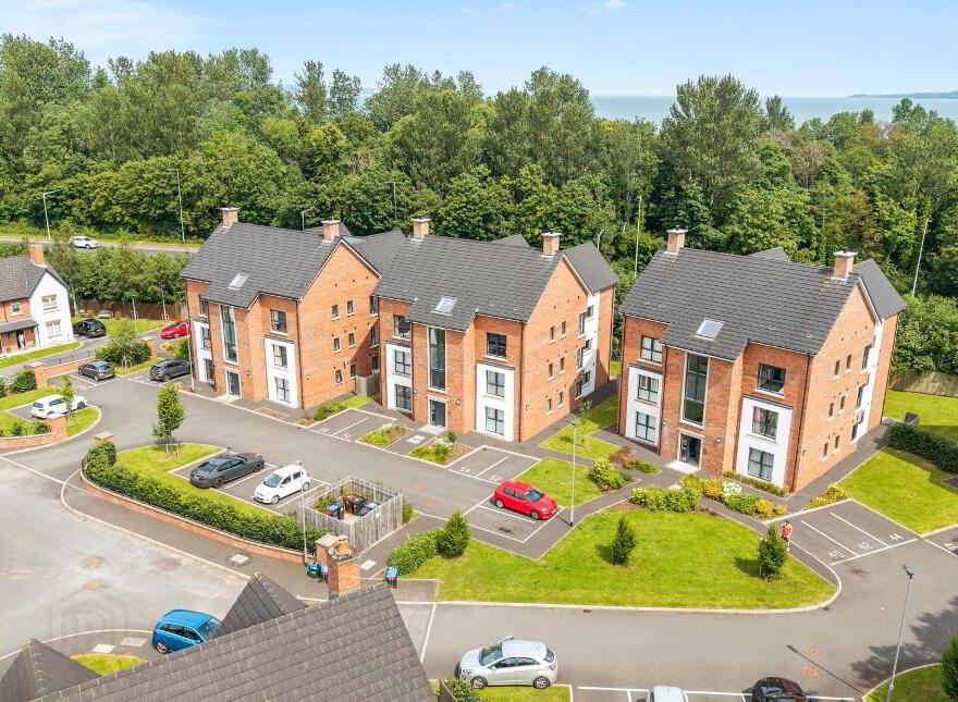 56 Loughshore Manor, Newtownabbey, BT37 9FD