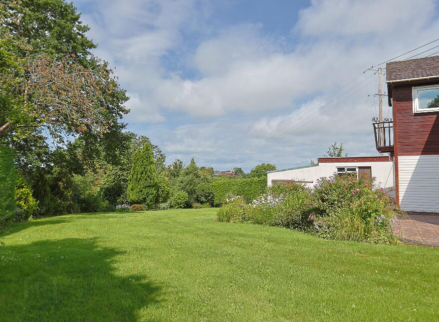 67 Mullahead Road, Tandragee, Craigavon, BT62 2LA