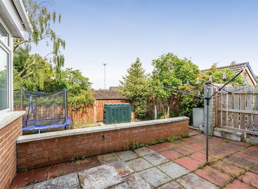 3 Moyra Crescent, Saintfield, BT24 7AG