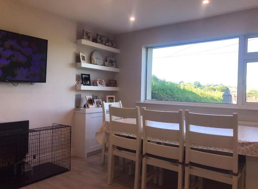 5 Slip Lawn, Slip, Bantry, P75E221