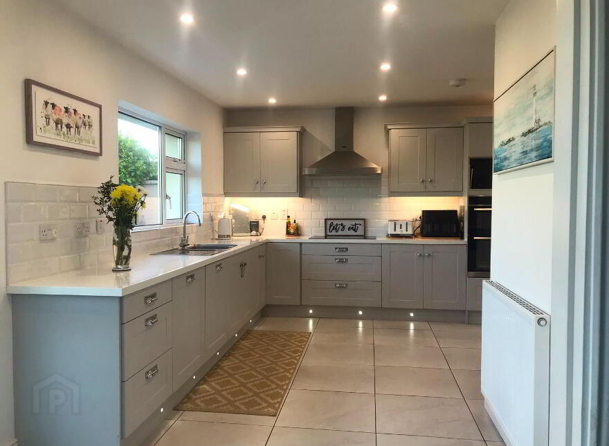 5 Slip Lawn, Slip, Bantry, P75E221