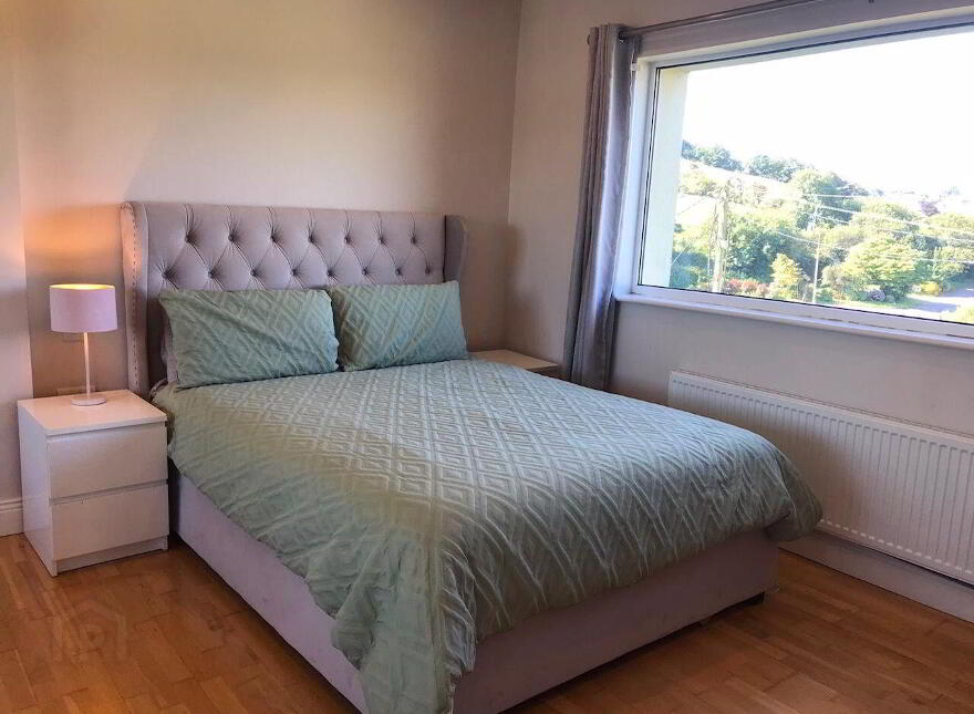 5 Slip Lawn, Slip, Bantry, P75E221