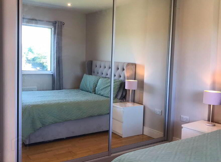 5 Slip Lawn, Slip, Bantry, P75E221