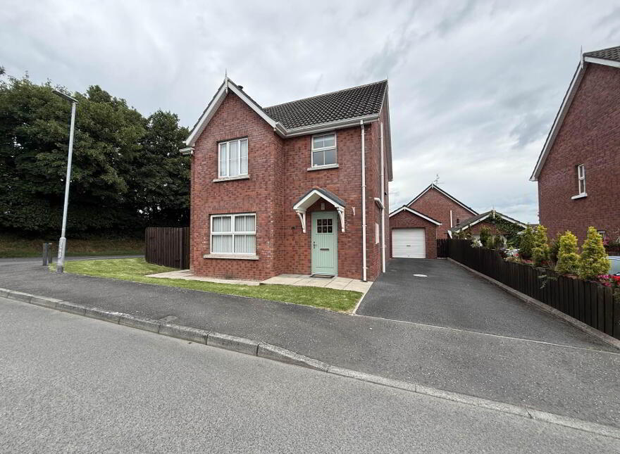 1 Johnston Lodge, Hamiltonsbawn, Armagh, BT60 1JL