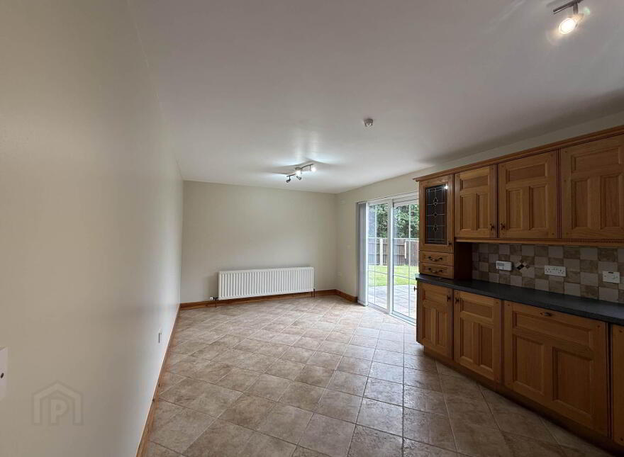 1 Johnston Lodge, Hamiltonsbawn, Armagh, BT60 1JL