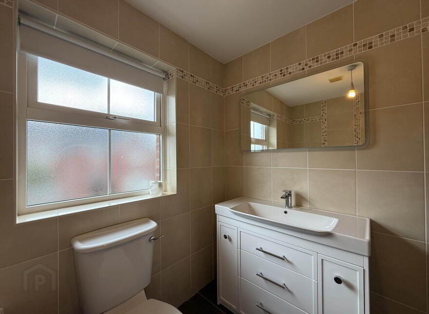 1 Johnston Lodge, Hamiltonsbawn, Armagh, BT60 1JL
