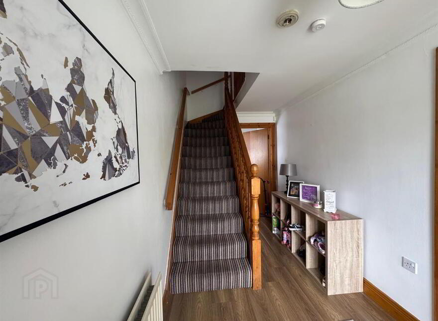 6 Summer Meadows Court, Waterside, L'Derry, BT47 6SF
