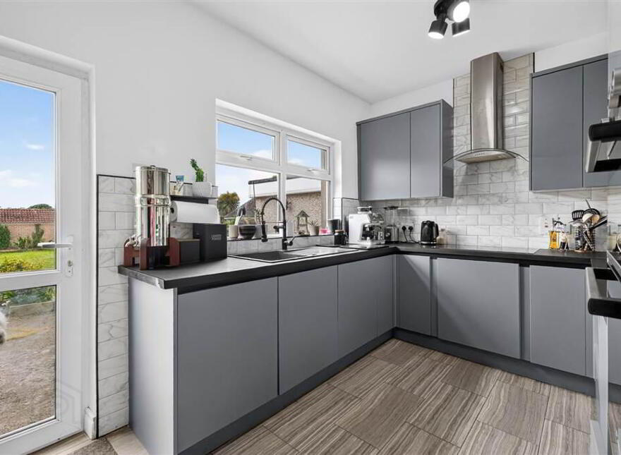 51 Ballymacash Road, Lisburn, BT28 3ER