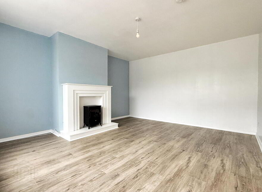 100 Hazelwood Avenue, Dunmurry, Belfast, BT17 0SZ