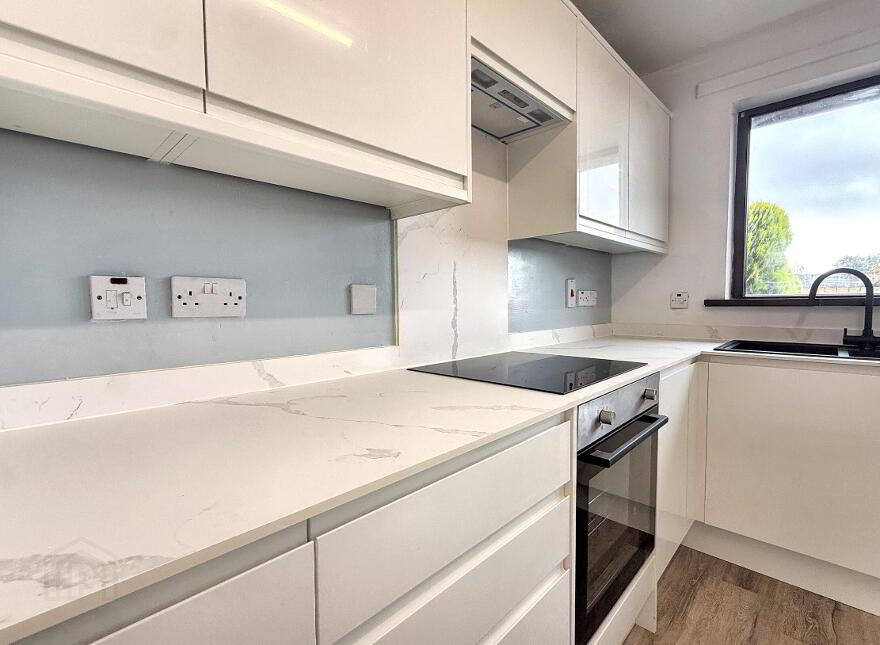 100 Hazelwood Avenue, Dunmurry, Belfast, BT17 0SZ