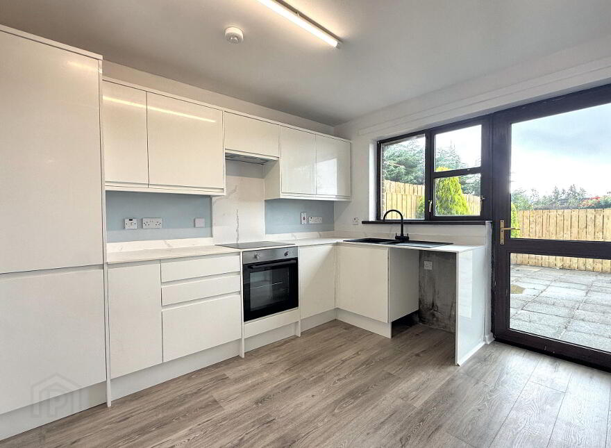 100 Hazelwood Avenue, Dunmurry, Belfast, BT17 0SZ