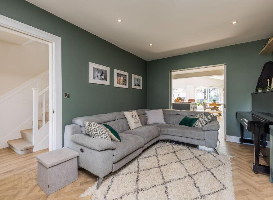 81 Mount Eagle Drive, Leopardstown, Leopardstown, D18K6P8