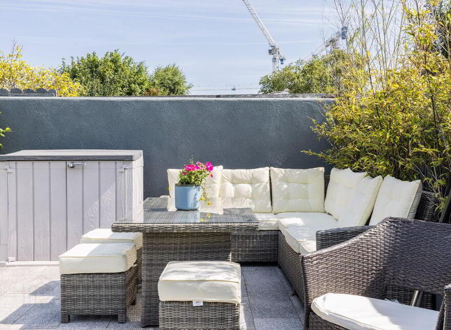 81 Mount Eagle Drive, Leopardstown, Leopardstown, D18K6P8