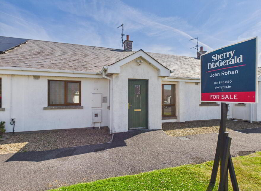 8 The Mews, Hook View, Coxtown, Dunmore East, X91H7X9