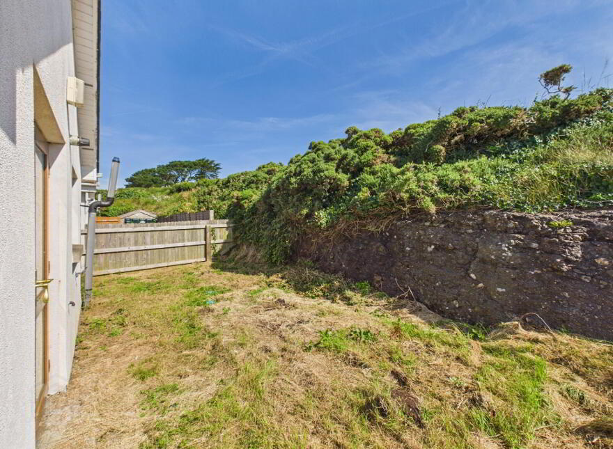 9 The Mews, Hook View, Coxtown, Dunmore East, X91F2K0
