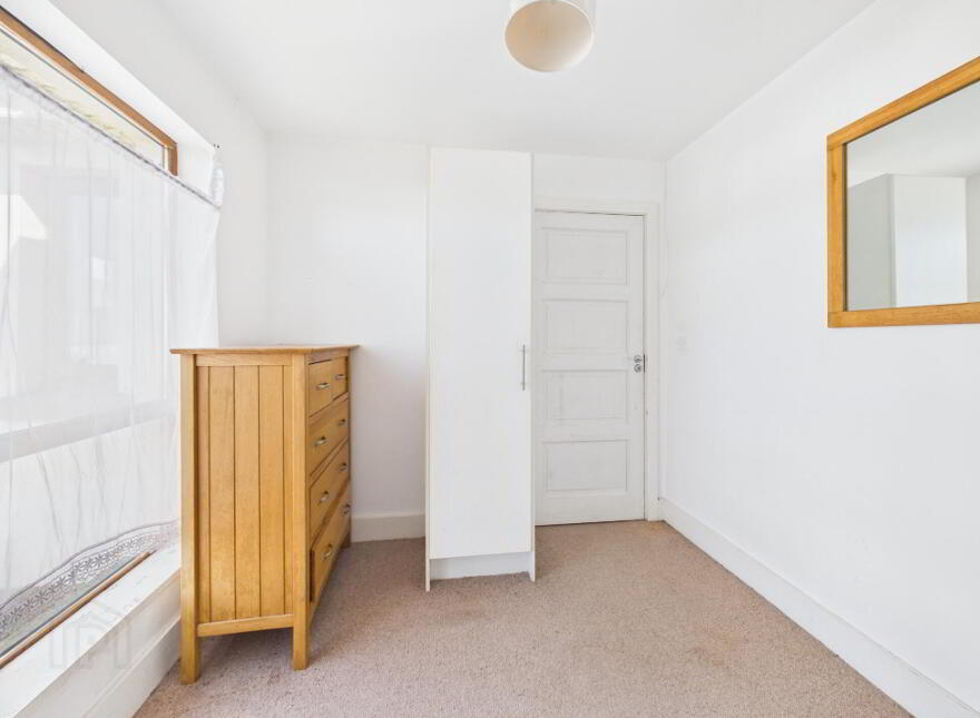 9 The Mews, Hook View, Coxtown, Dunmore East, X91F2K0