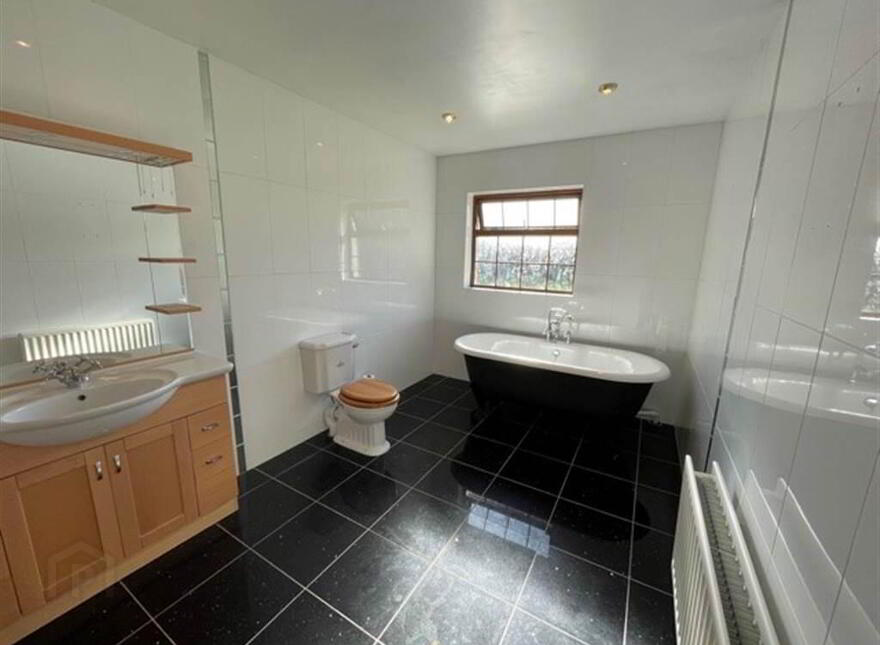15 Gowdystown Rd, Banbridge, BT32 4HH